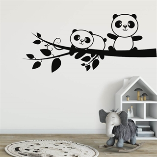 Wallsticker med pandaer på en gren