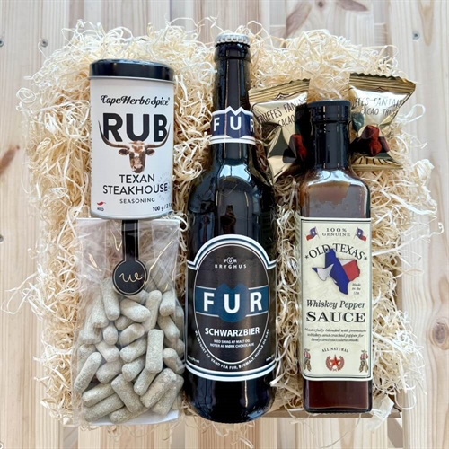 Gavekurv med 2 Fur-øl Classic, Pilsner og lakris 