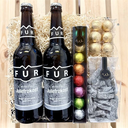 Gavekurv med 2 Fur-øl Classic, Pilsner og lakris 