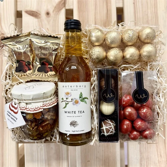 Gavekurv til mor med lys og tekst