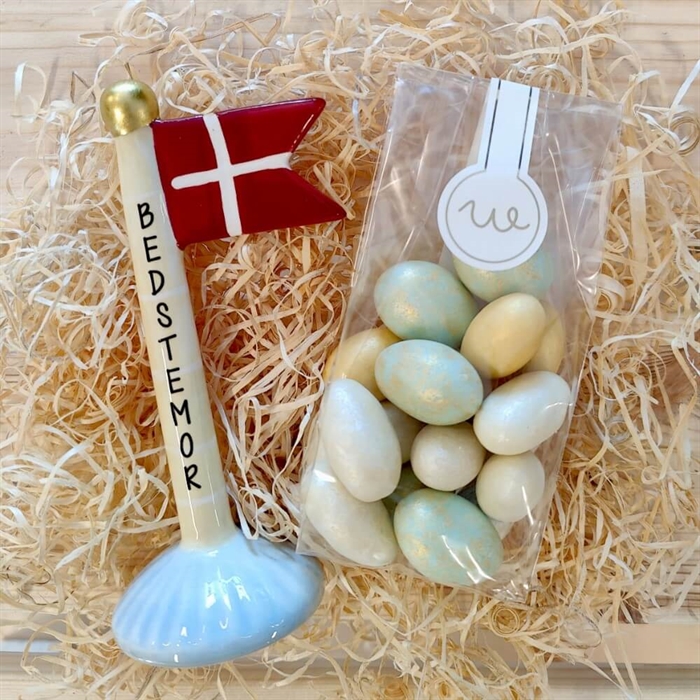 Gavekurv til mor med lys og tekst