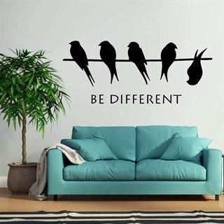 Wallsticker med teksten "Be Different"