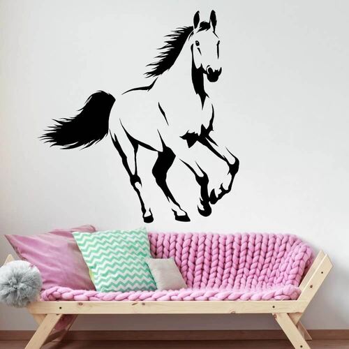 Wallsticker med flott hest i galopp