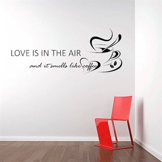 Love is in the air - Flott wallsticker med tekst og kaffekopper til kjøkkenet